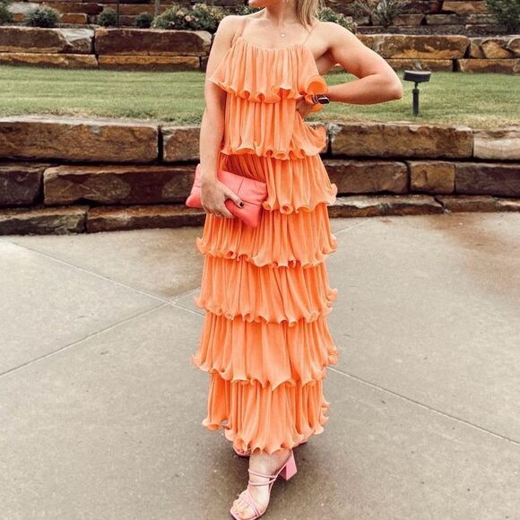 Vici Dresses & Skirts - Vici Swing By Plisse Tiered Ruffle Maxi Dress - XS/Apricot